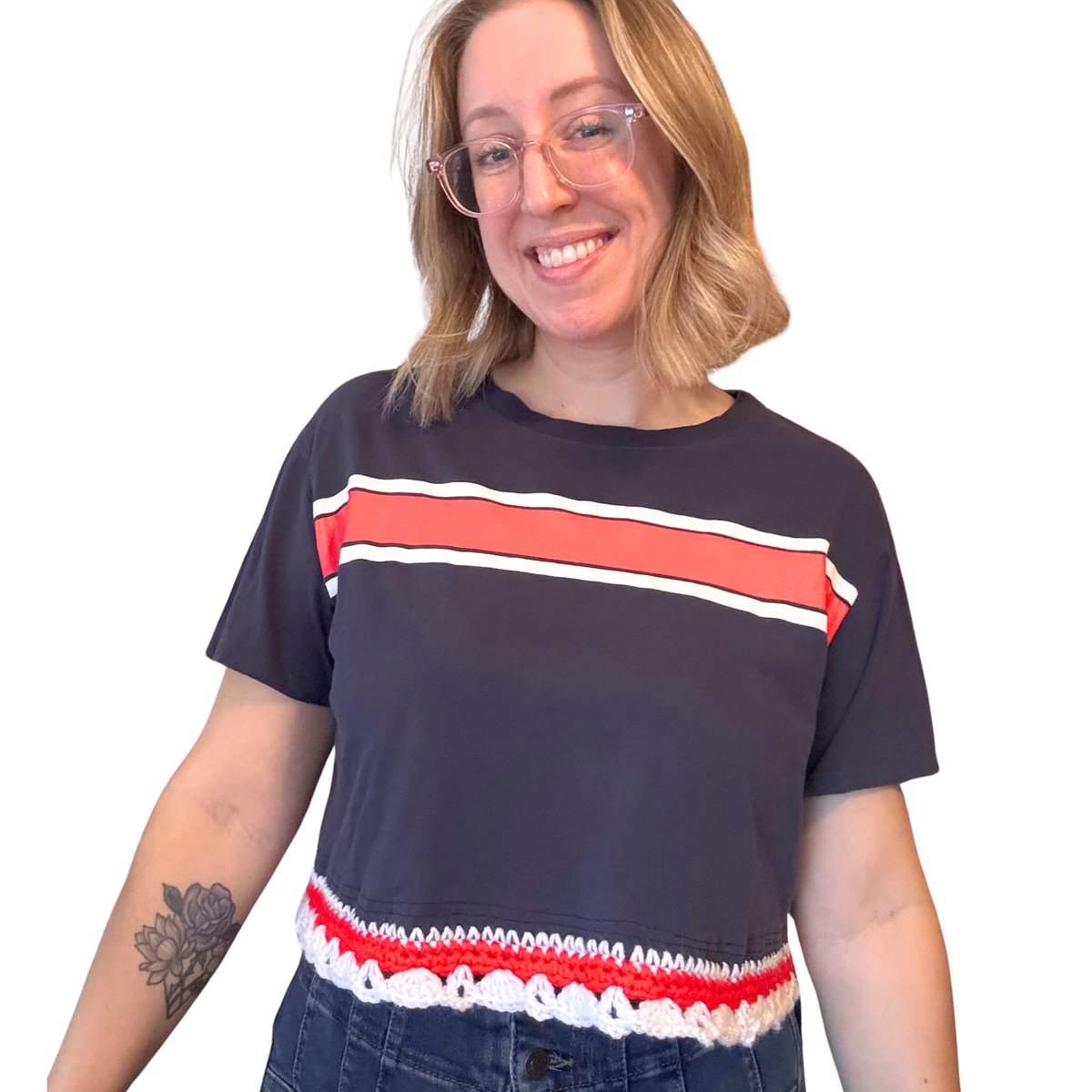 Red Stripe Crochet-Detailed Shirt (L)